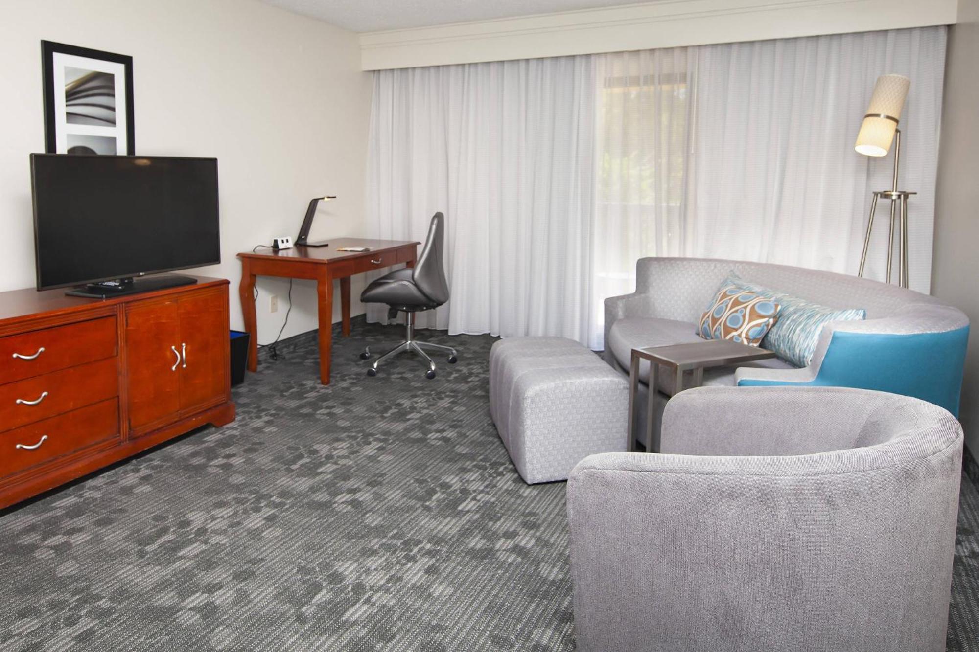 Hotel Courtyard By Marriott Valdosta Zewnętrze zdjęcie